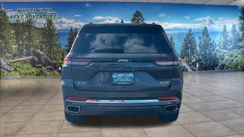 2022 Jeep Grand Cherokee Overland