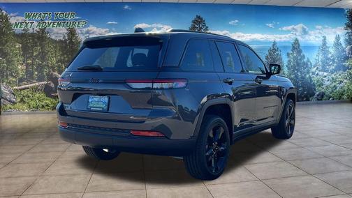 2025 Jeep Grand Cherokee Altitude