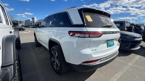 2022 Jeep Grand Cherokee 4xe Base