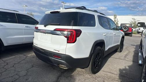 Summit White 2021 GMC Acadia AWD AT4