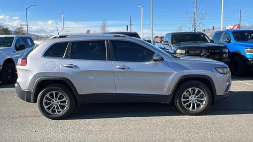2019 Jeep Cherokee Latitude Plus