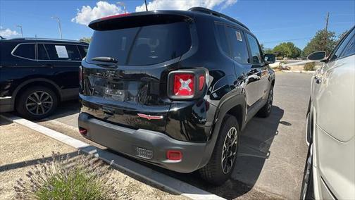 2023 Jeep Renegade Trailhawk