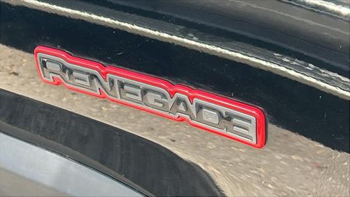 2023 Jeep Renegade Trailhawk