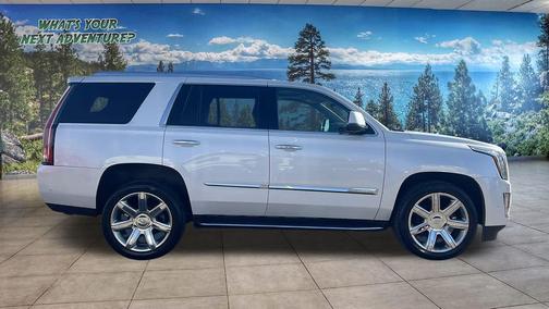 2020 Cadillac Escalade Luxury