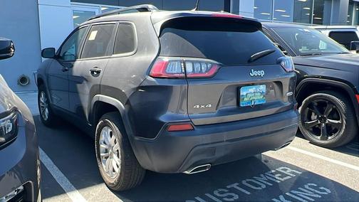 2022 Jeep Cherokee Latitude Lux