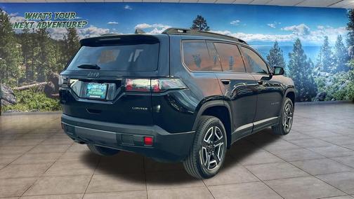 Diamond Black Crystal Pearlcoat 2026 Jeep Cherokee Limited