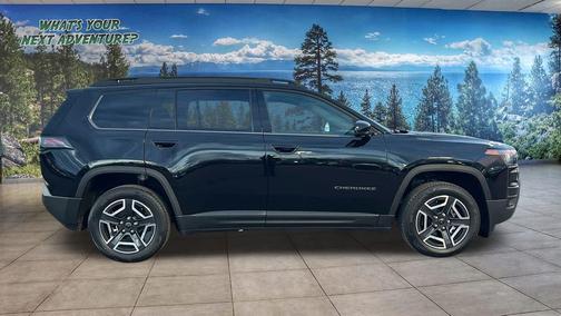 Diamond Black Crystal Pearlcoat 2026 Jeep Cherokee Limited