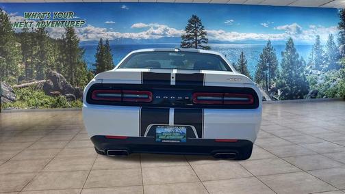 2016 Dodge Challenger SRT 392