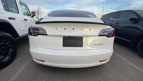 2022 Tesla Model 3 Long Range