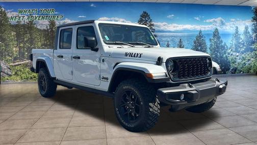 Bright White Clearcoat 2024 Jeep Gladiator Willys