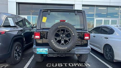 2022 Jeep Wrangler Willys