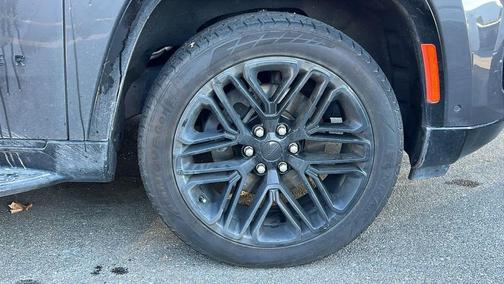 2023 Jeep Wagoneer Series II Carbide 4x4