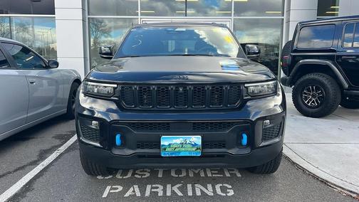 2022 Jeep Grand Cherokee 4xe Trailhawk