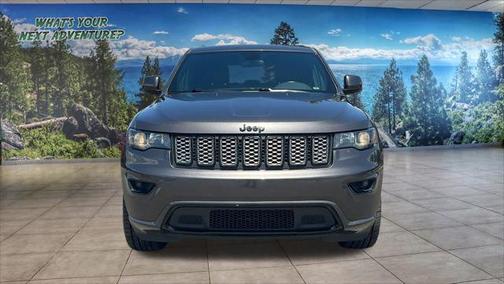 2021 Jeep Grand Cherokee Laredo