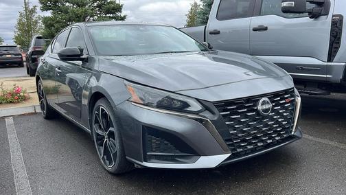 Gun Metallic 2024 Nissan Altima SR Intelligent AWD