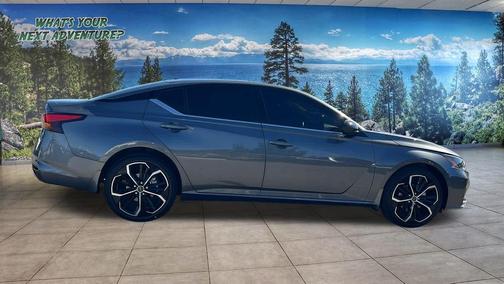Gun Metallic 2024 Nissan Altima SR Intelligent AWD
