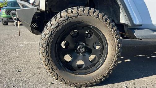 Bright White Clearcoat 2021 Jeep Wrangler Unlimited Sahara