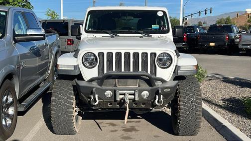 Bright White Clearcoat 2021 Jeep Wrangler Unlimited Sahara
