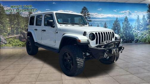 Bright White Clearcoat 2021 Jeep Wrangler Unlimited Sahara