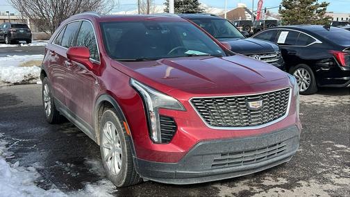 2023 Cadillac XT4 Luxury