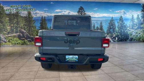 2025 Jeep Gladiator Nighthawk