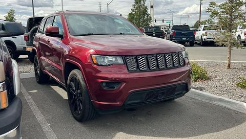 2020 Jeep Grand Cherokee Altitude