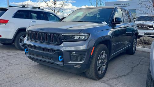 2022 Jeep Grand Cherokee 4xe Trailhawk