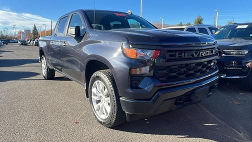 2023 Chevrolet Silverado 1500 Custom