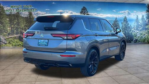 2022 Mitsubishi Outlander Black Edition S-AWC