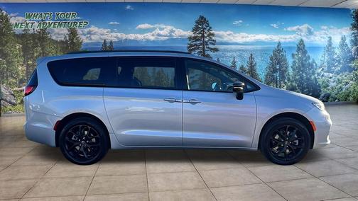 2026 Chrysler Pacifica L