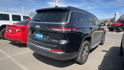 Diamond Black Crystal Pearlcoat 2025 Jeep Grand Cherokee L Limited