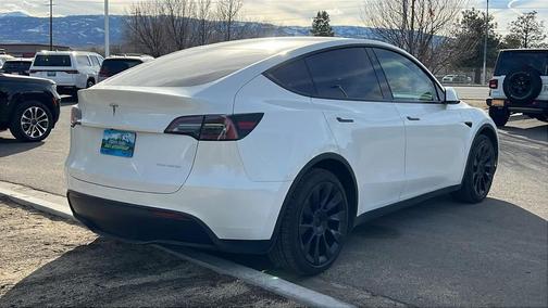 2023 Tesla Model Y Long Range Dual Motor All-Wheel Drive