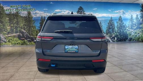 Baltic Gray Metallic Clearcoat 2022 Jeep Grand Cherokee 4xe Trailhawk