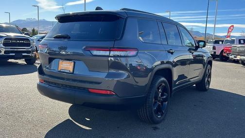2023 Jeep Grand Cherokee L Altitude