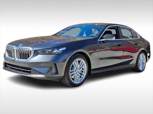 2024 BMW 530 i xDrive