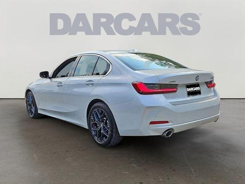 2025 BMW 330 i xDrive