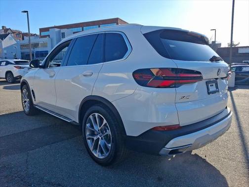 2025 BMW X5 PHEV xDrive50e