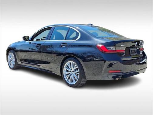 2024 BMW 330 i xDrive