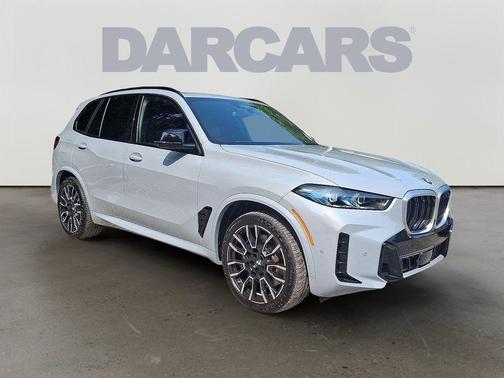 2025 BMW X5 M60i