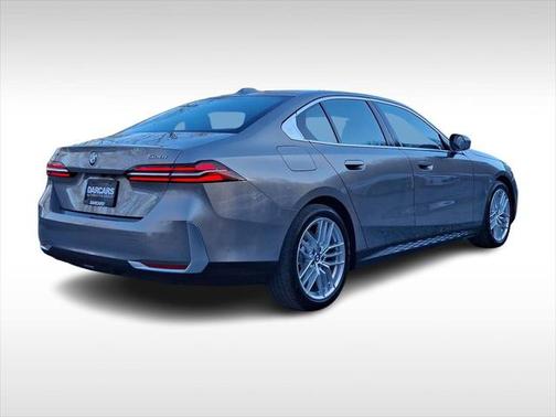 2024 BMW 530 i xDrive