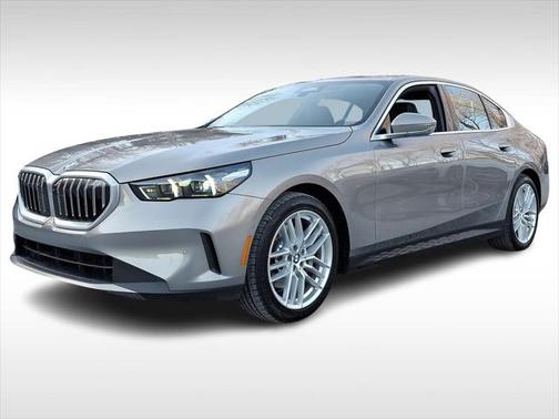 2024 BMW 530 i xDrive
