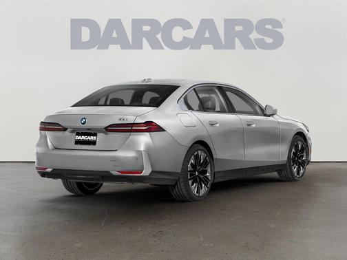 Oxide Grey Metallic 2026 BMW 530 xDrive
