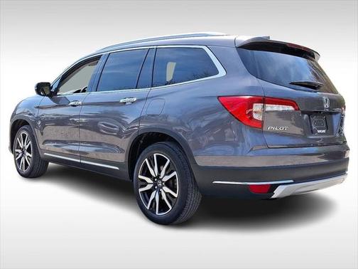 2019 Honda Pilot Touring 8-Passenger