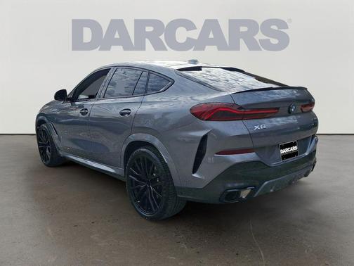 2025 BMW X6 xDrive40i