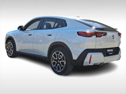 2025 BMW X2 xDrive28i