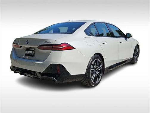 2025 BMW 540 i xDrive