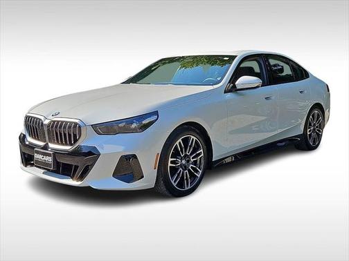 2025 BMW 540 i xDrive
