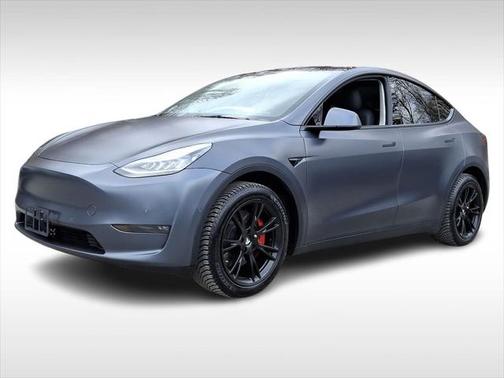 2022 Tesla Model Y Long Range Dual Motor All-Wheel Drive