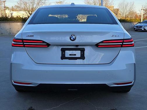 2024 BMW 530 i xDrive