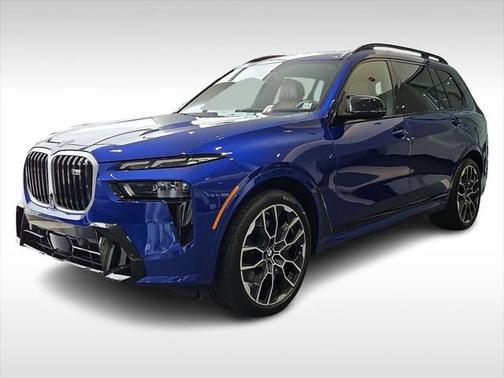 2025 BMW X7 M60i
